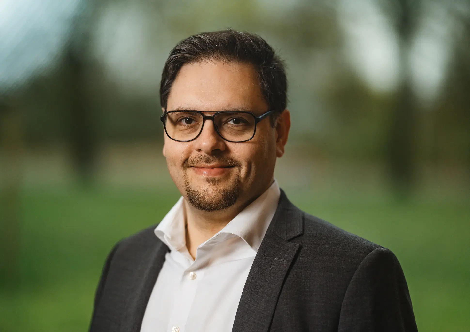 Dr. Pouria Bigvand, Director Products de AUCOTEC