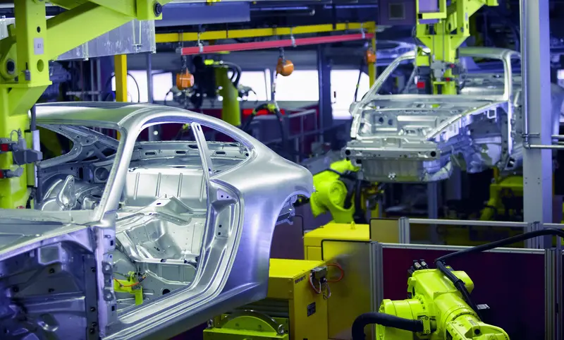 Porsche plant Bordnetze mit Harness Design Software von AUCOTEC