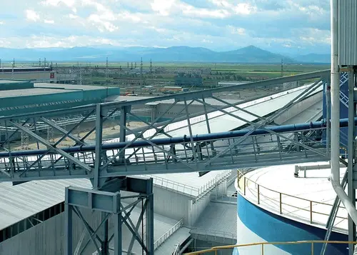 Fabrik - Claudius Peters